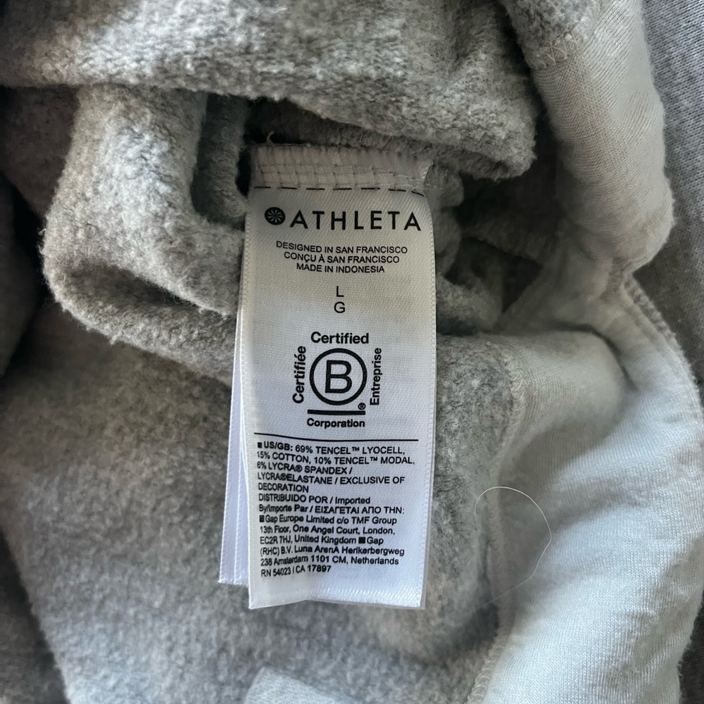 Athleta women’s Light Gray Sweatshirt - Picture 7 of 7